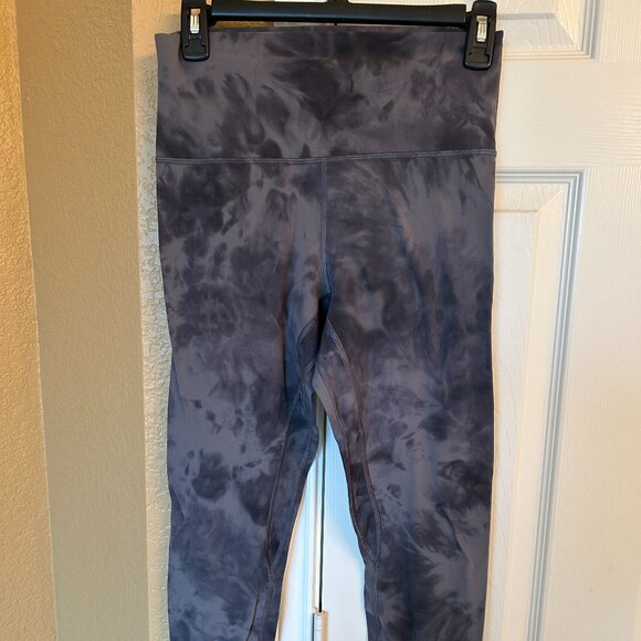 Lululemon Leggings - Gray Pattern - Size 8 - Picture 1 of 11